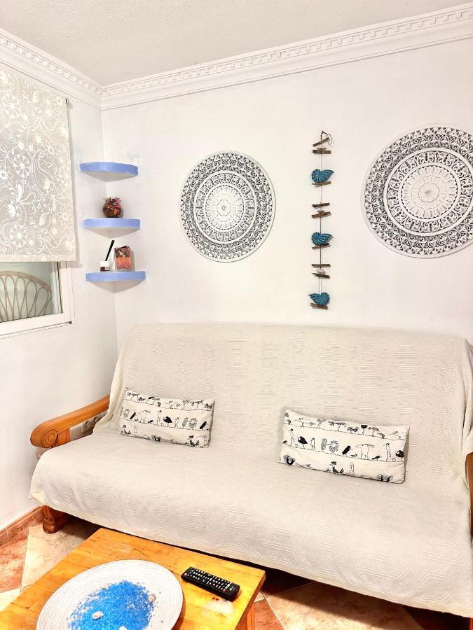 Acogedor Estudio A 2 Min De La Playa Apartman Torremolinos Kültér fotó