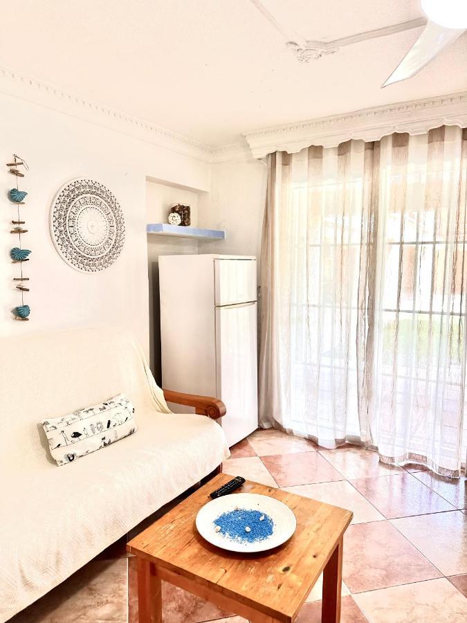 Acogedor Estudio A 2 Min De La Playa Apartman Torremolinos Kültér fotó